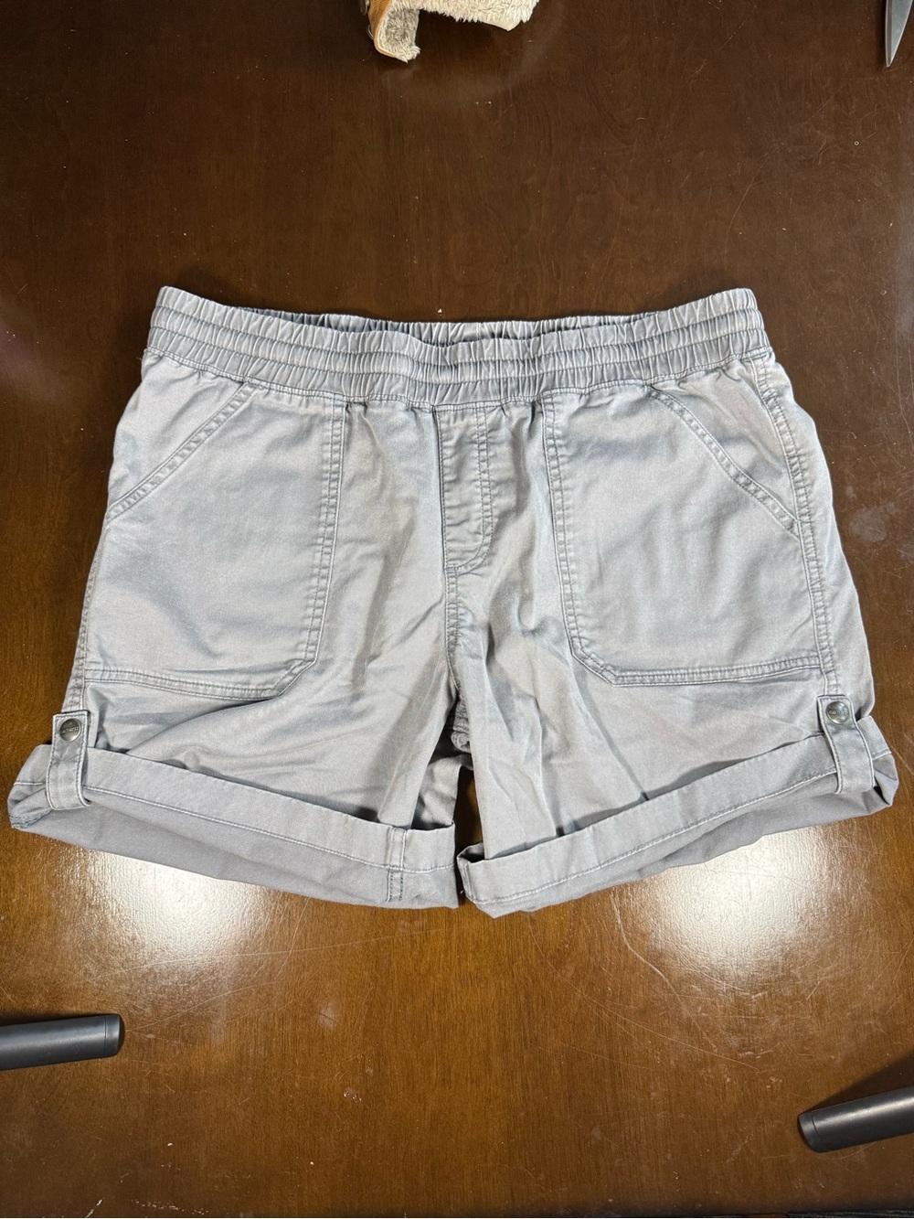 Carhartt Women's Relaxed Fit Gray Cargo Shorts